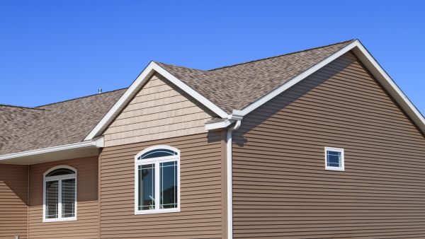 Cost of Residential Siding Service in Salem